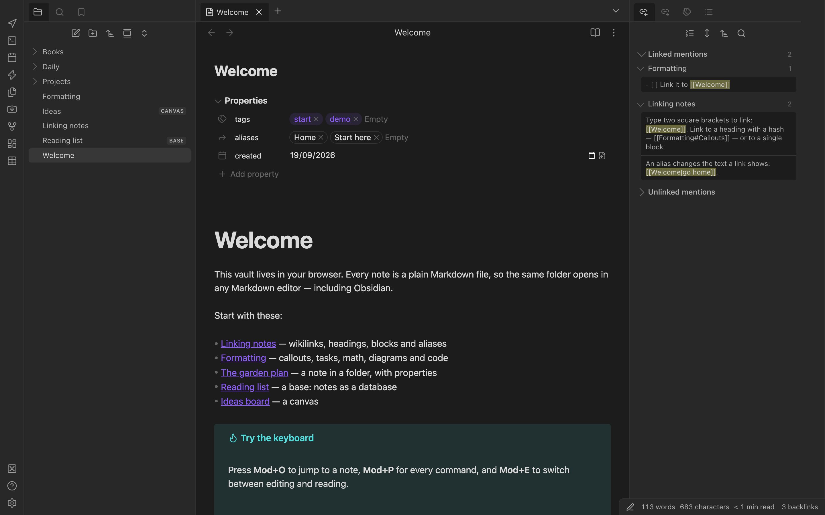 OpenMarkdown in a browser: a file explorer with Books, Daily and Projects folders, a note in Live Preview with properties and links, and backlinks in the right sidebar.